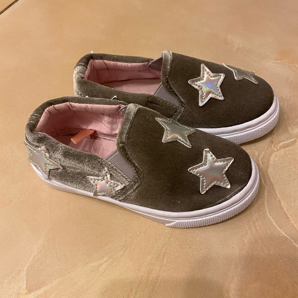 Brand new girls velvet star sneakers